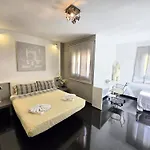Ferienhaus House *