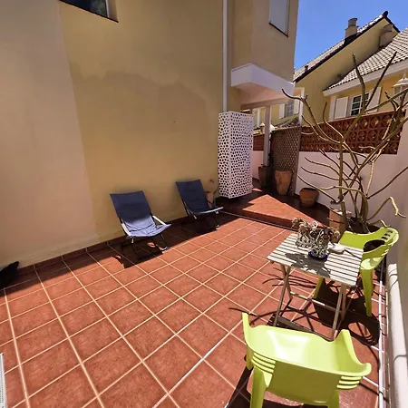 Hébergement de vacances House *