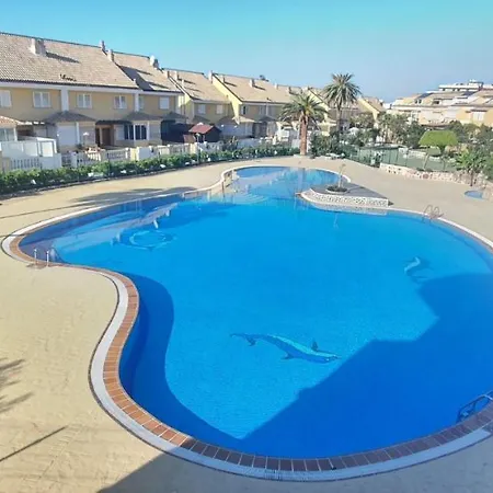 Dom wakacyjny House *