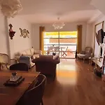 House 플라야데라스아메리카스